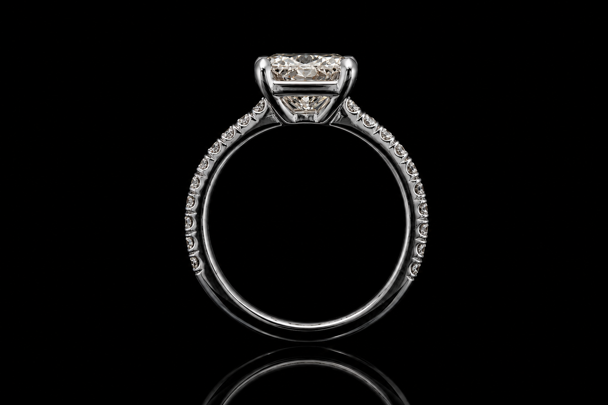 Radiant Cut Diamond Solitaire Engagement Ring (eng757)