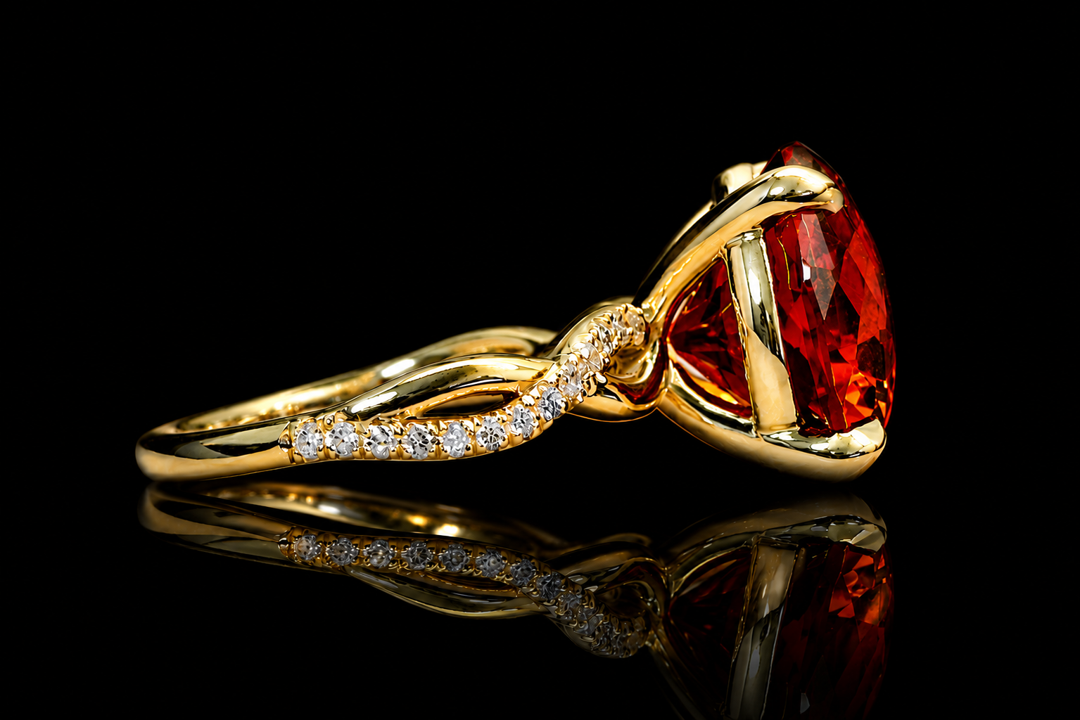 Round Orange Sapphire Twisted Diamond Ring (eng723)