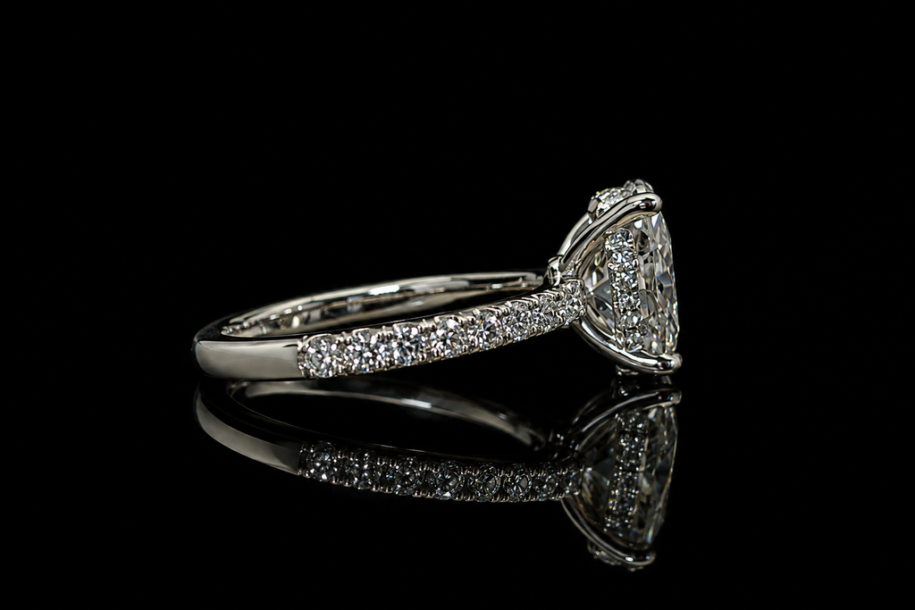 Oval Diamond Solitaire Engagement Ring (eng670)