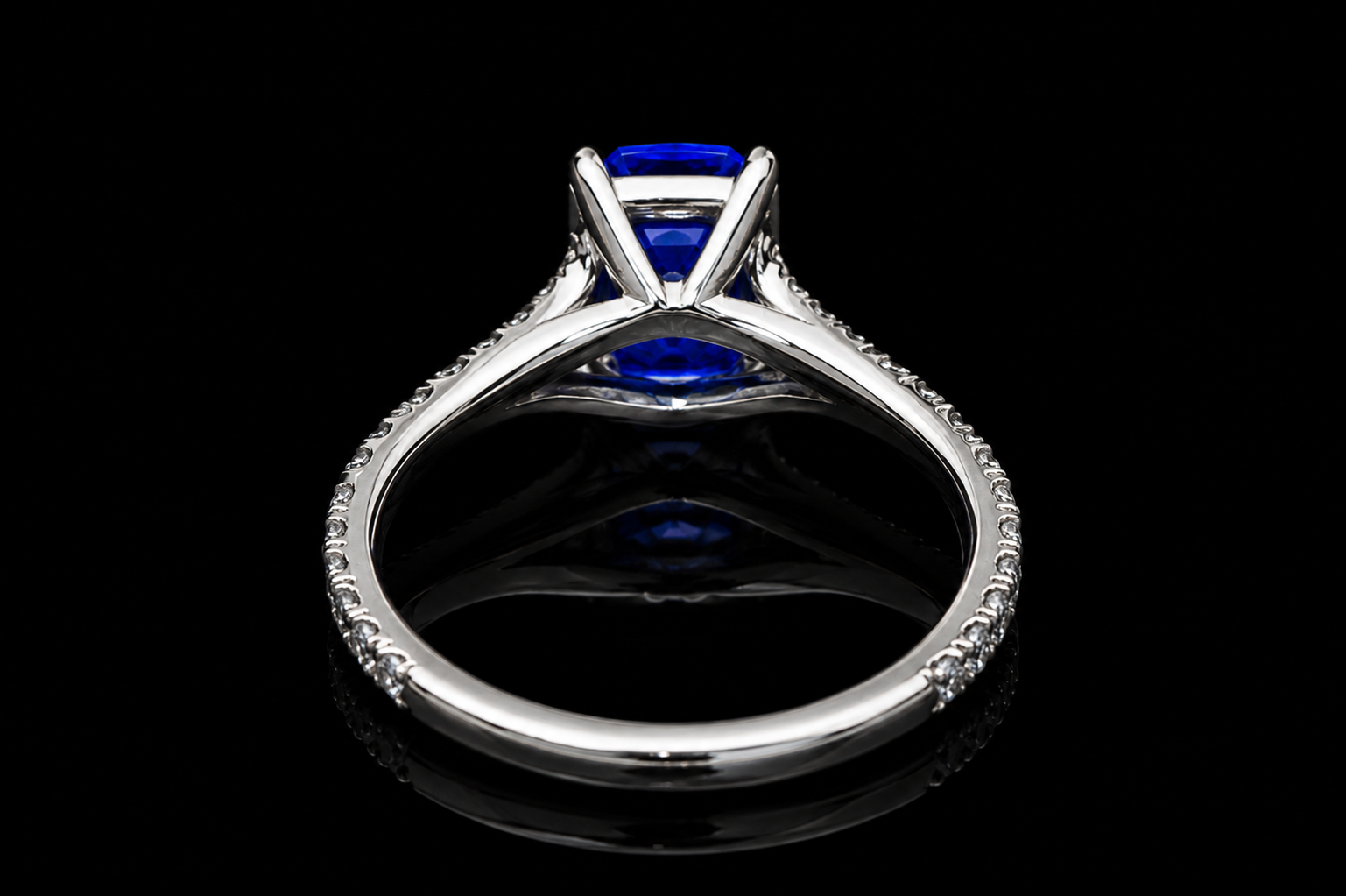 Emerald Cut Blue Sapphire Split Shank Engagement Ring (eng651)