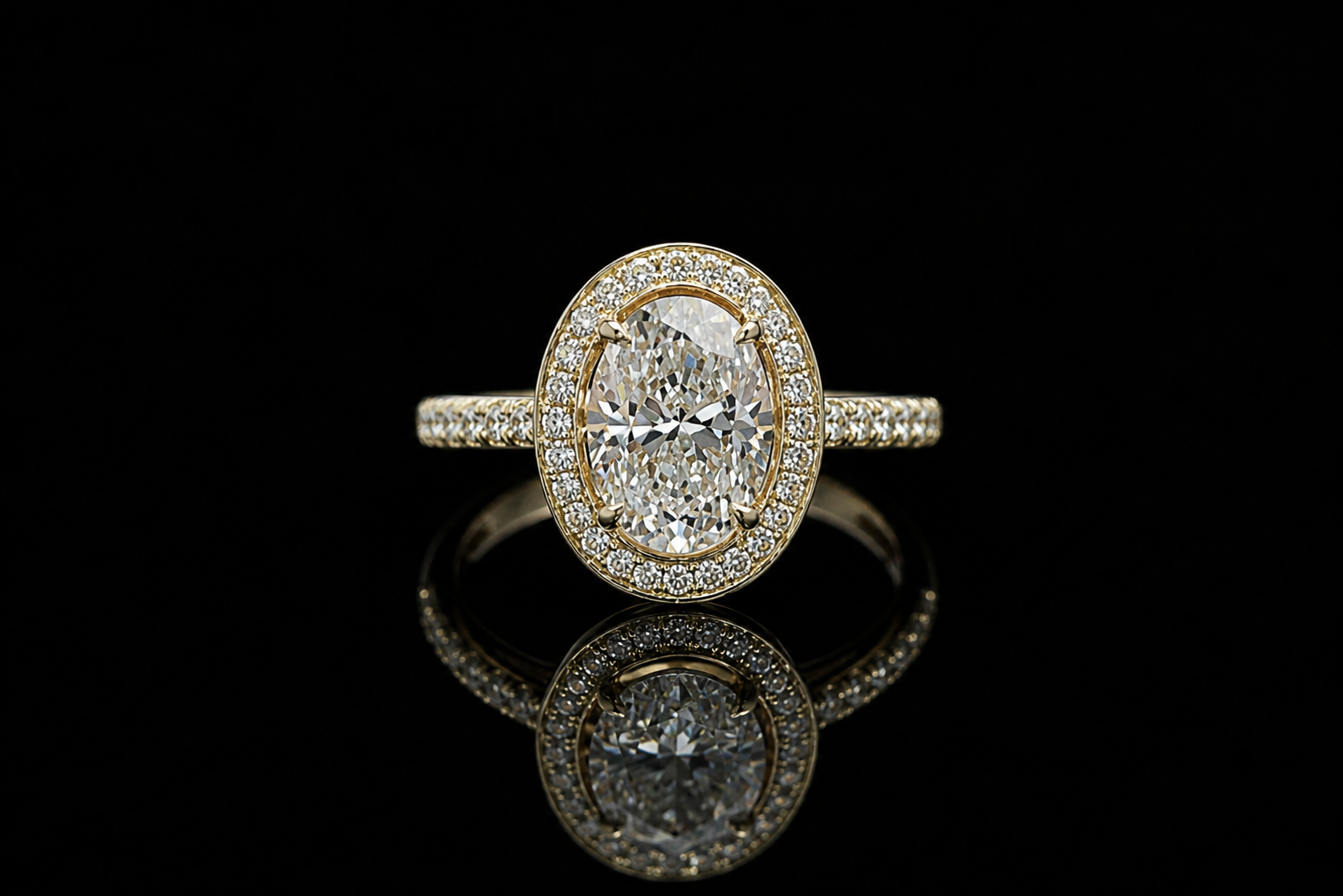 Oval Diamond Halo Engagement Ring (eng641)