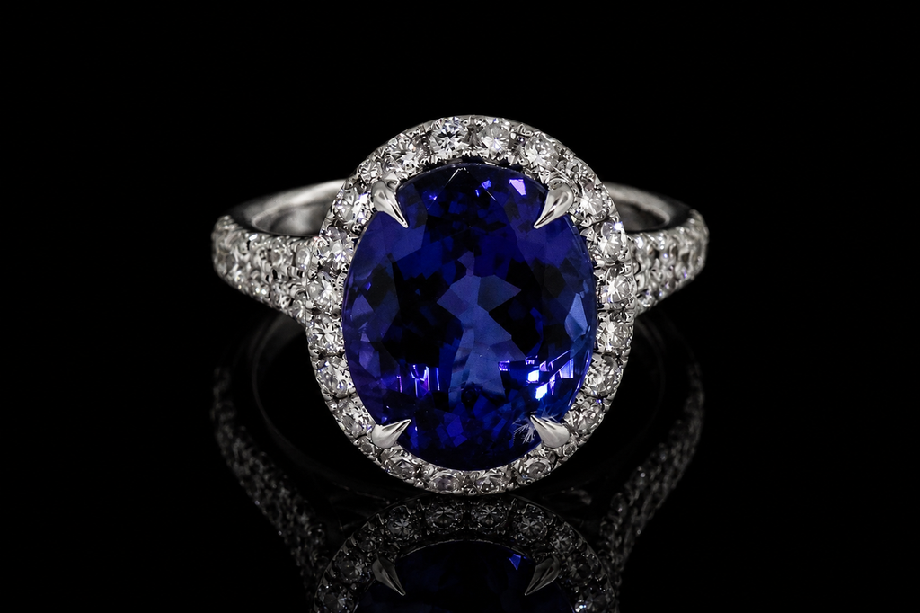 Oval Blue Sapphire Halo Ring with Split Pavé Band (eng544)
