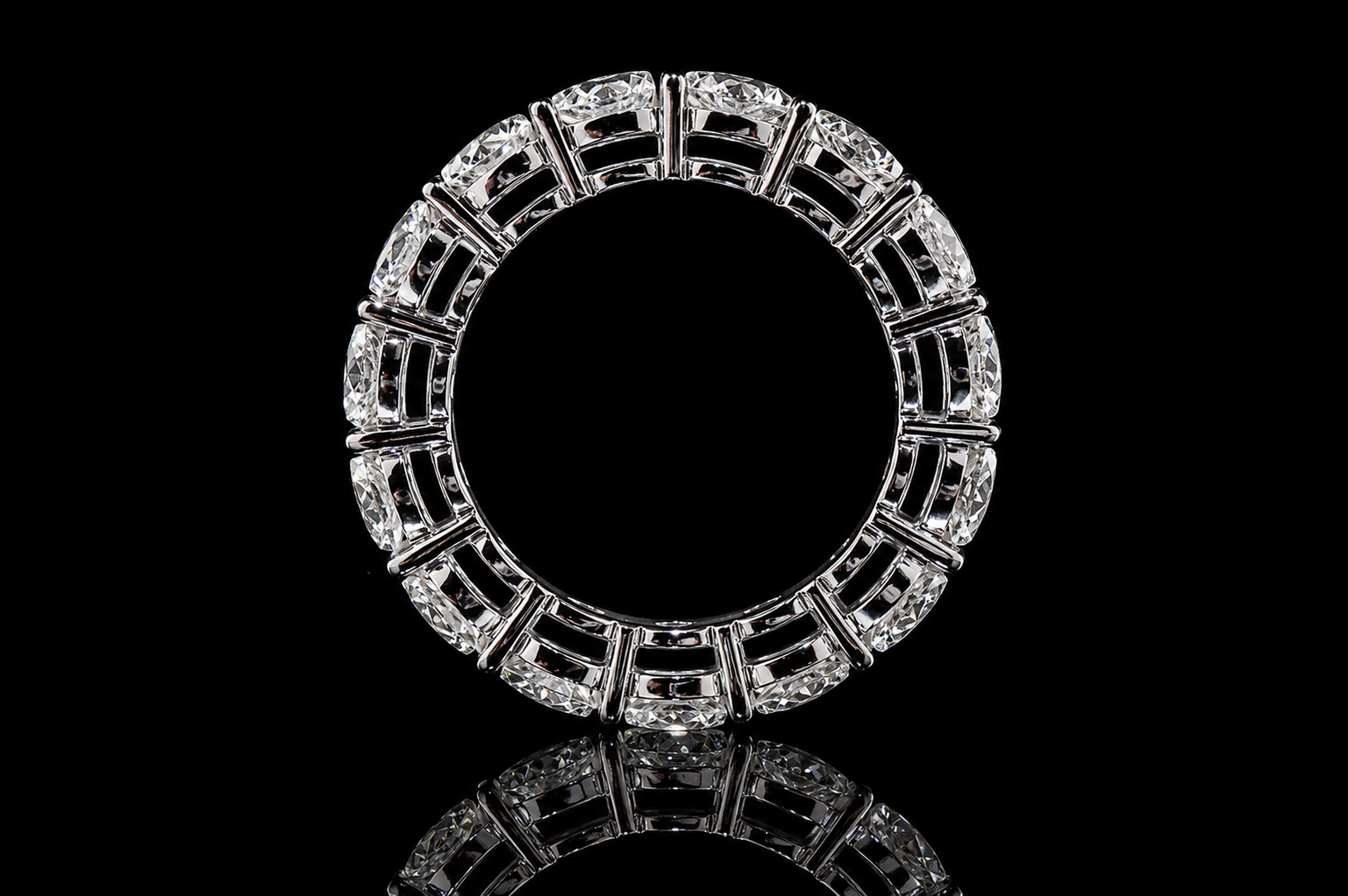 Round Diamond Eternity Band (band128)
