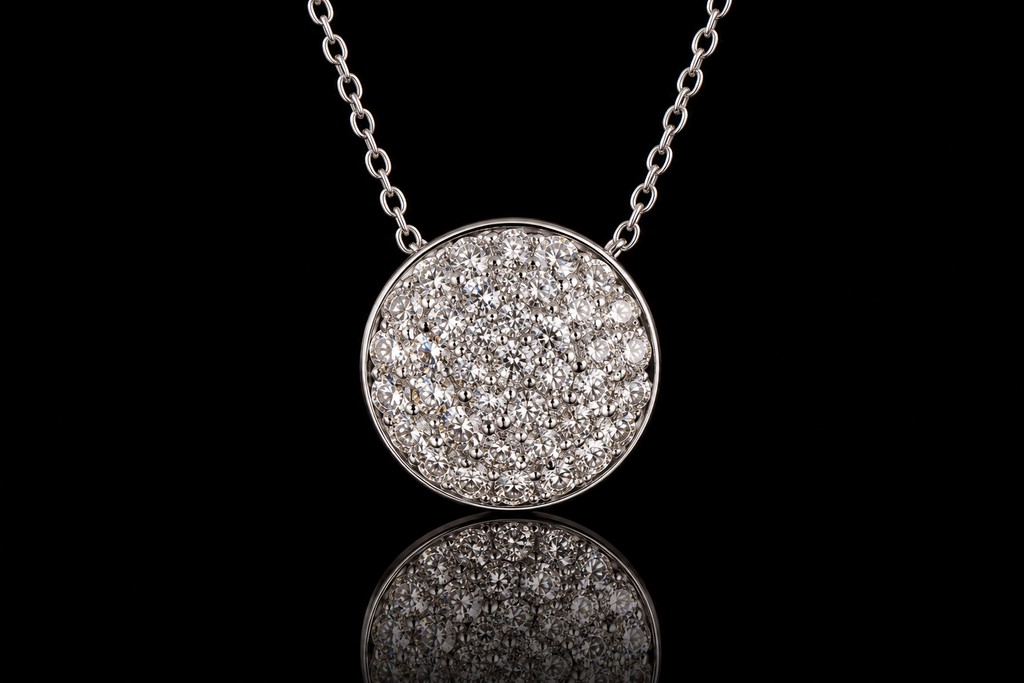 14K White Gold Pavé Diamond Disc Necklace (pend097)