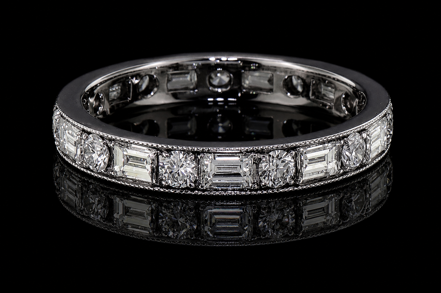 Alternating Round & Emerald-Cut Diamond Eternity Band (band006)