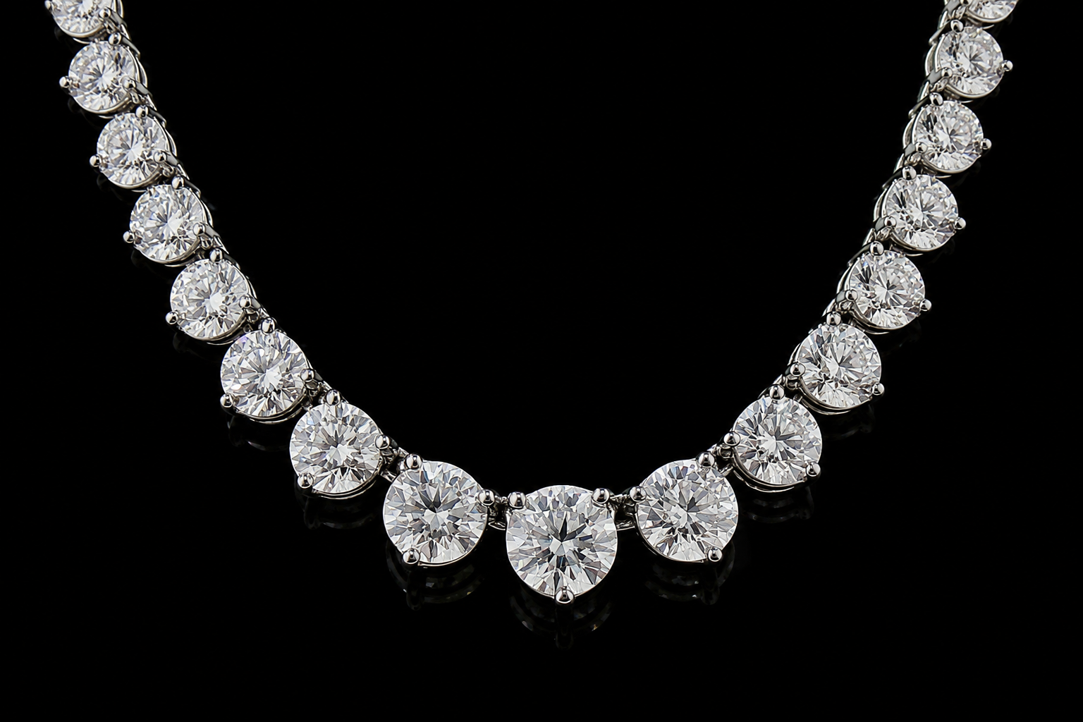 Graduated Three-Prong Diamond Tennis Necklace (pend061)