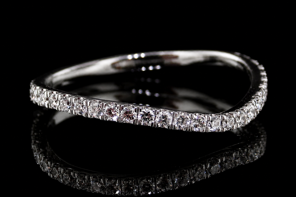 Curved Diamond Wedding Band (band032)