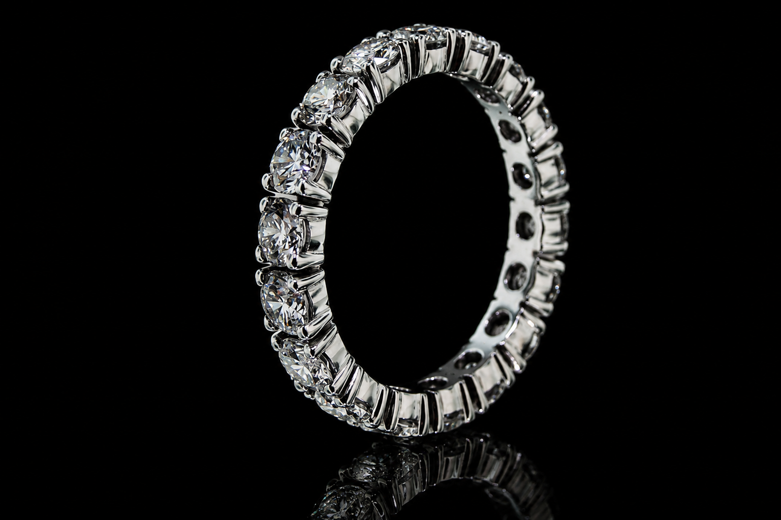 Round Diamond Platinum Eternity Band (band078)