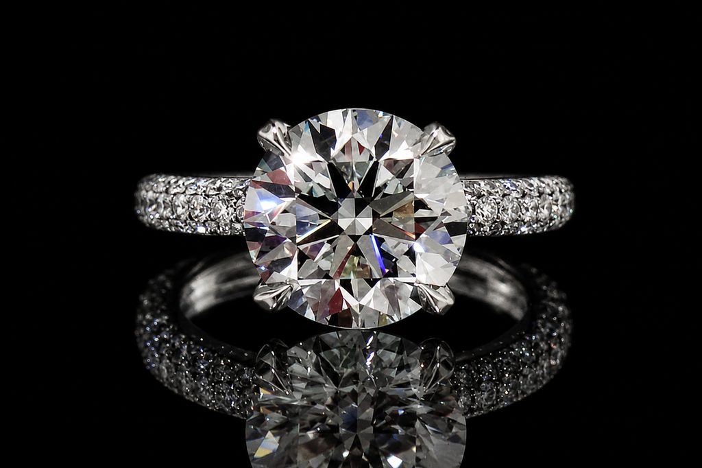 Round Diamond Solitaire Engagement Ring (eng383)