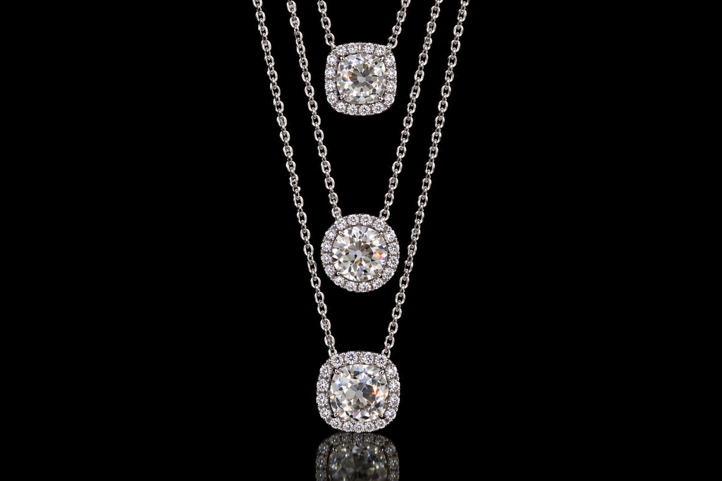 14K White Gold Diamond Halo Necklace (pend080)