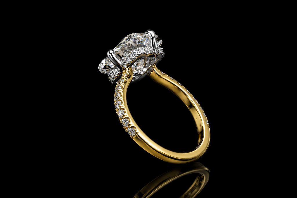 Cushion Cut Diamond Solitaire Engagement Ring (eng669)
