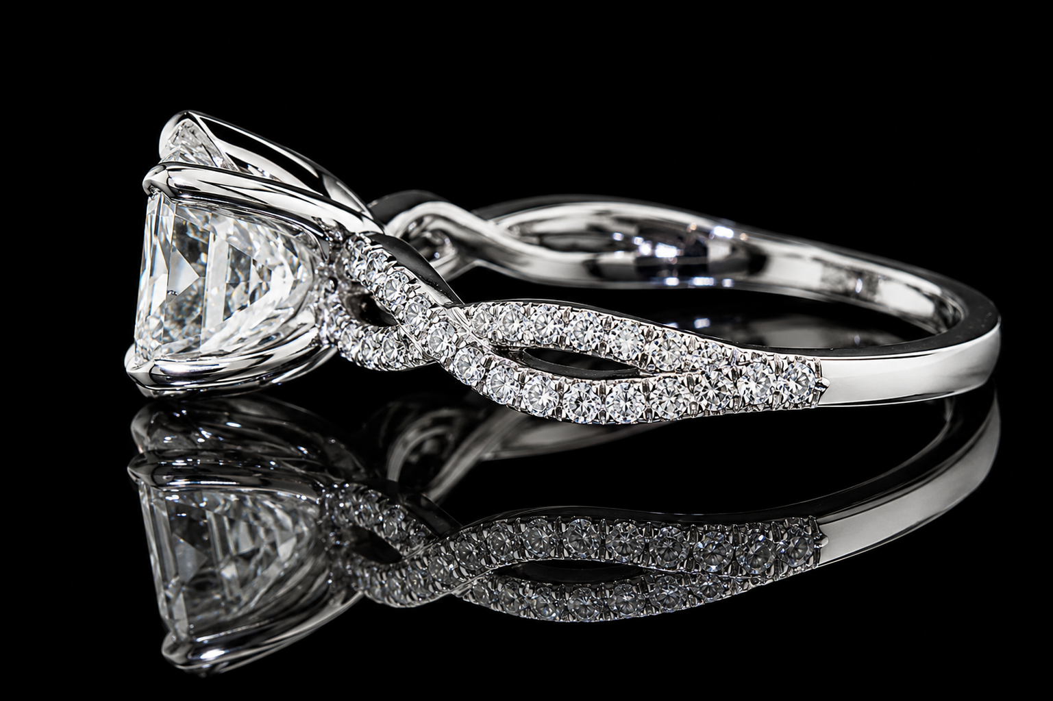 Princess Cut Diamond Twisted Split Shank Engagement Ring (eng022)