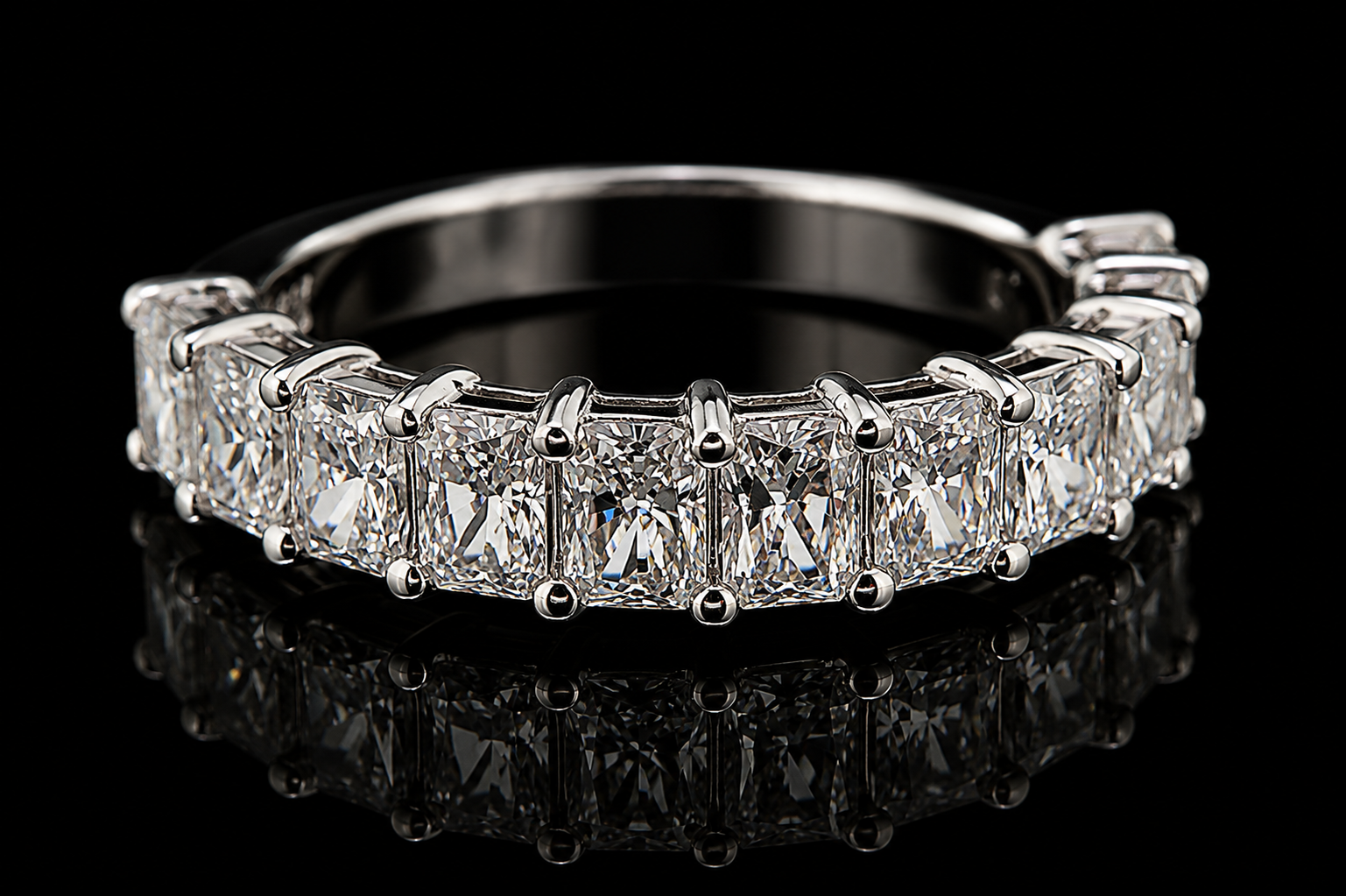 Radiant Cut Diamond Band (band072)