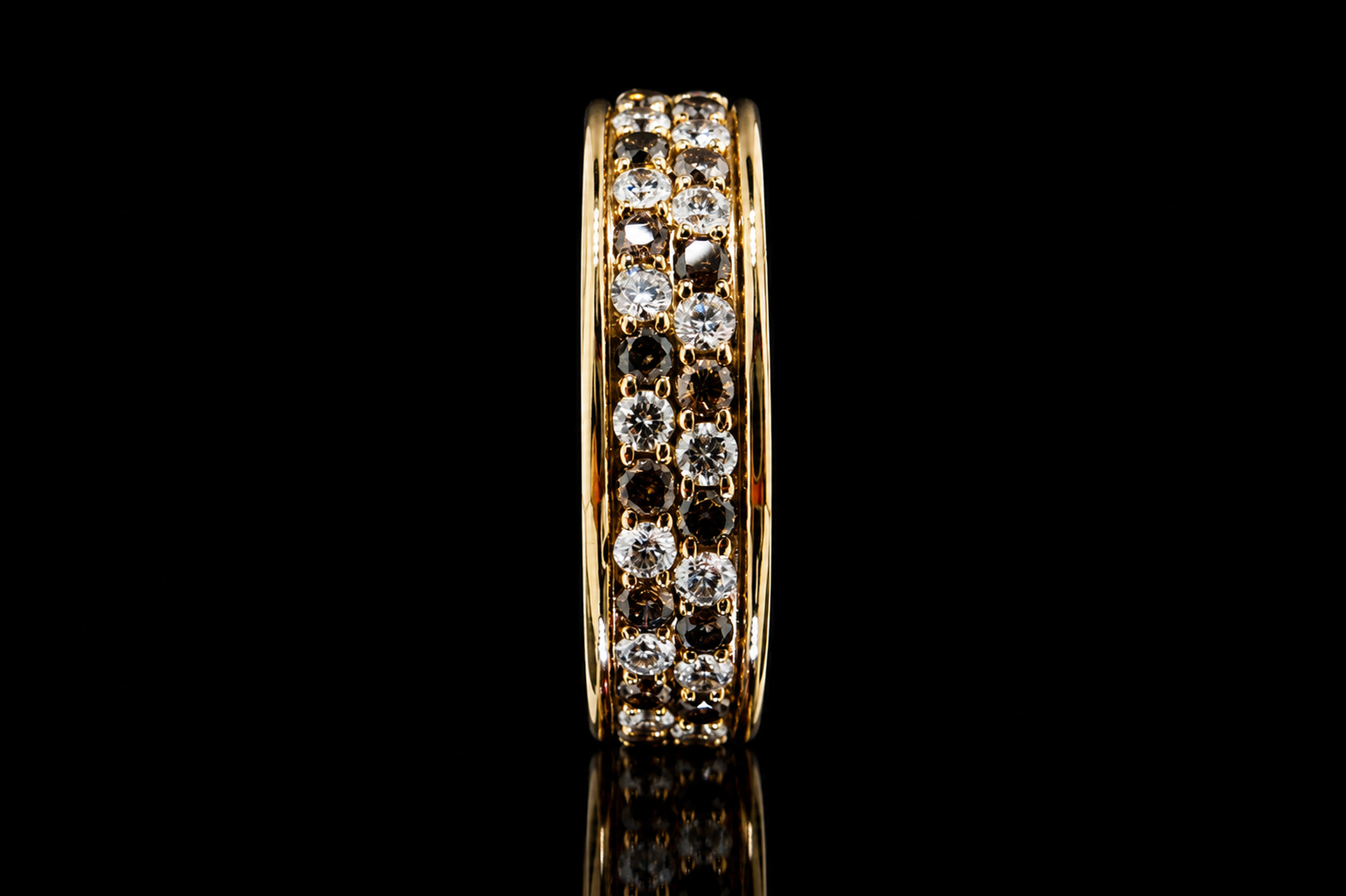Yellow Gold Black & White Diamond Band (band061)