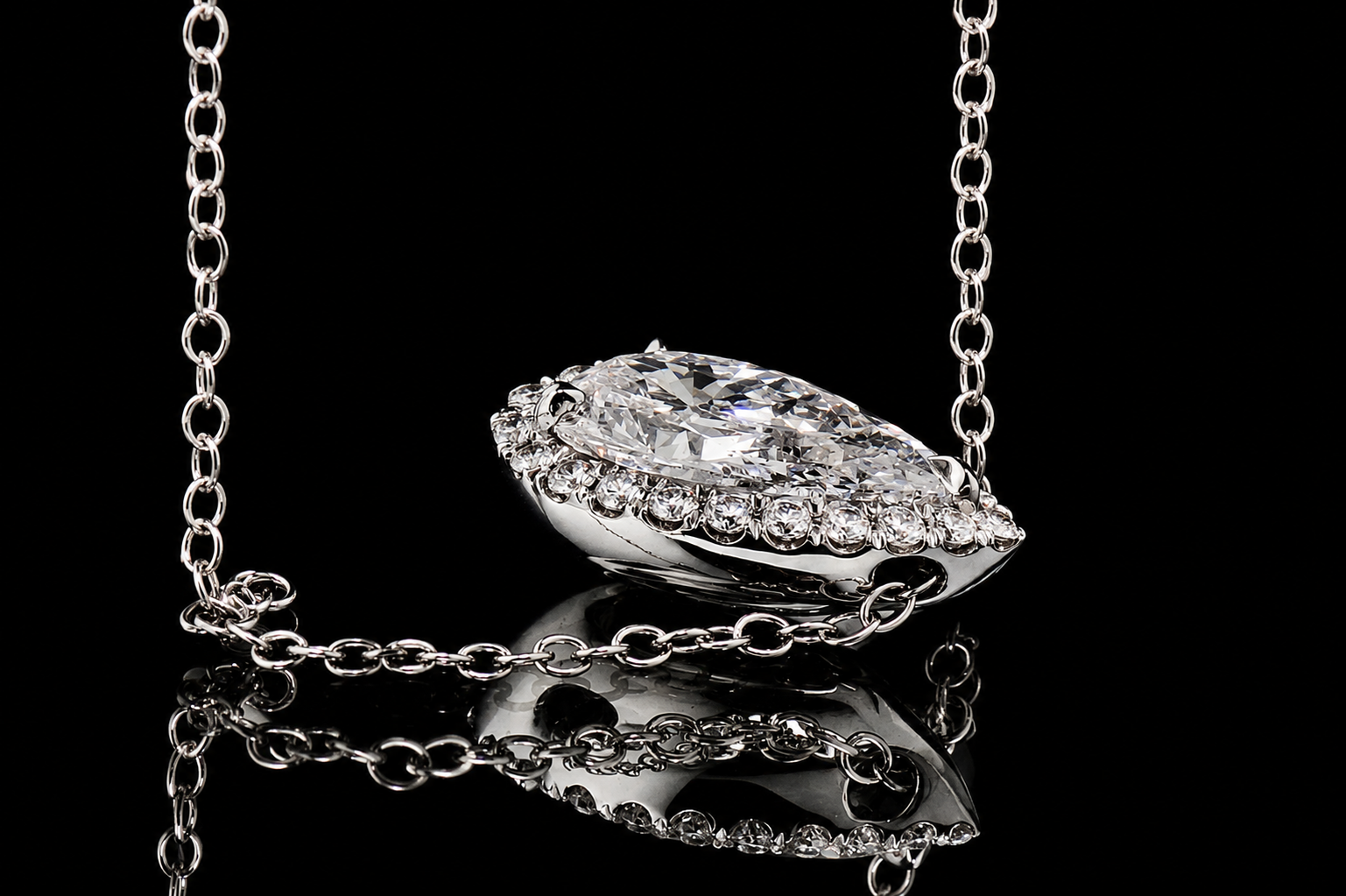 Platinum Pear-Shaped Diamond Halo Pendant (pend008)