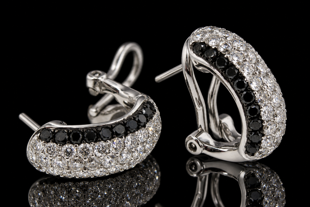 Black & White Diamond Pavé Earrings (ear052)