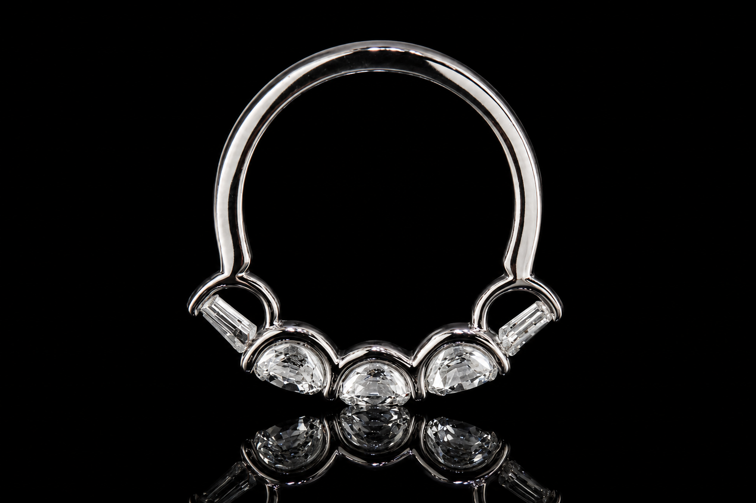 Three-Stone Round Diamond Ring with Tapered Baguettes (band127)