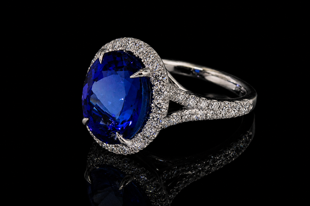 Oval Blue Sapphire Halo Ring with Split Pavé Band (eng544)