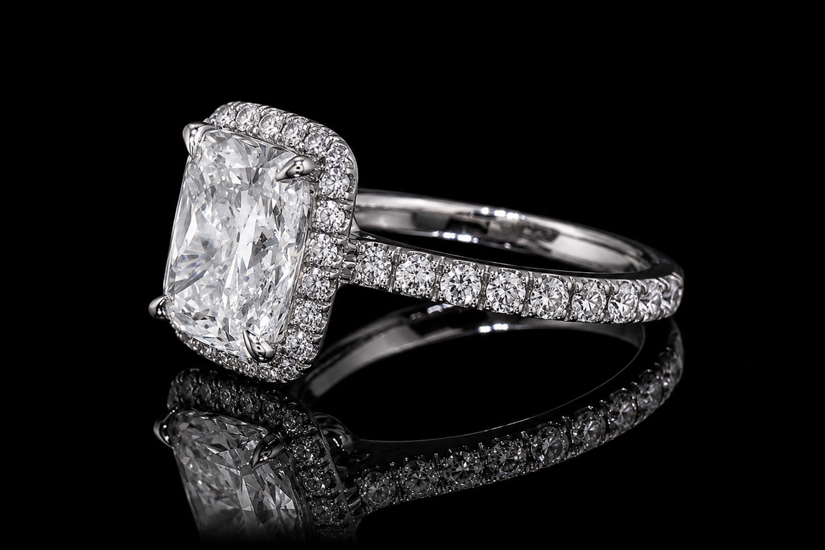 Cushion Cut Diamond Halo Ring with Pavé Band (eng548)