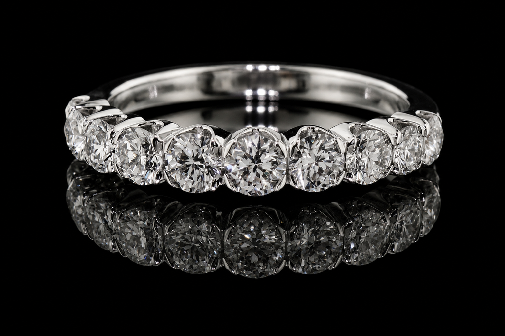 Round Diamond Shared-Prong Eternity Band (band015)