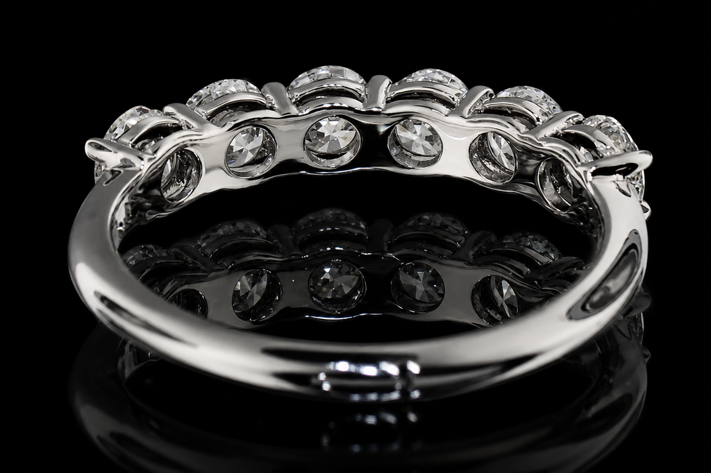 Seven-Stone Round Diamond Band (band007)