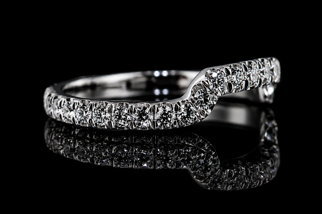 Curved Diamond Contour Band (band035)
