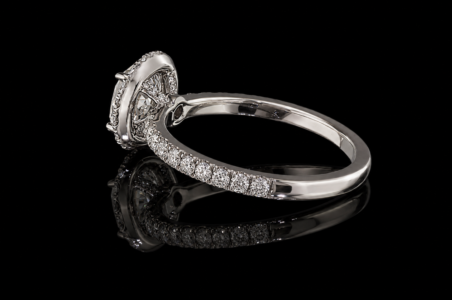 Round Diamond Halo Ring with Pavé Band (eng467)