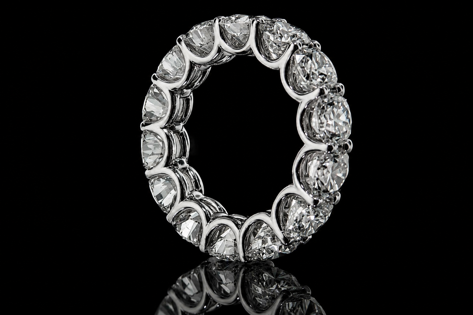 Round Diamond Eternity Band (band064)