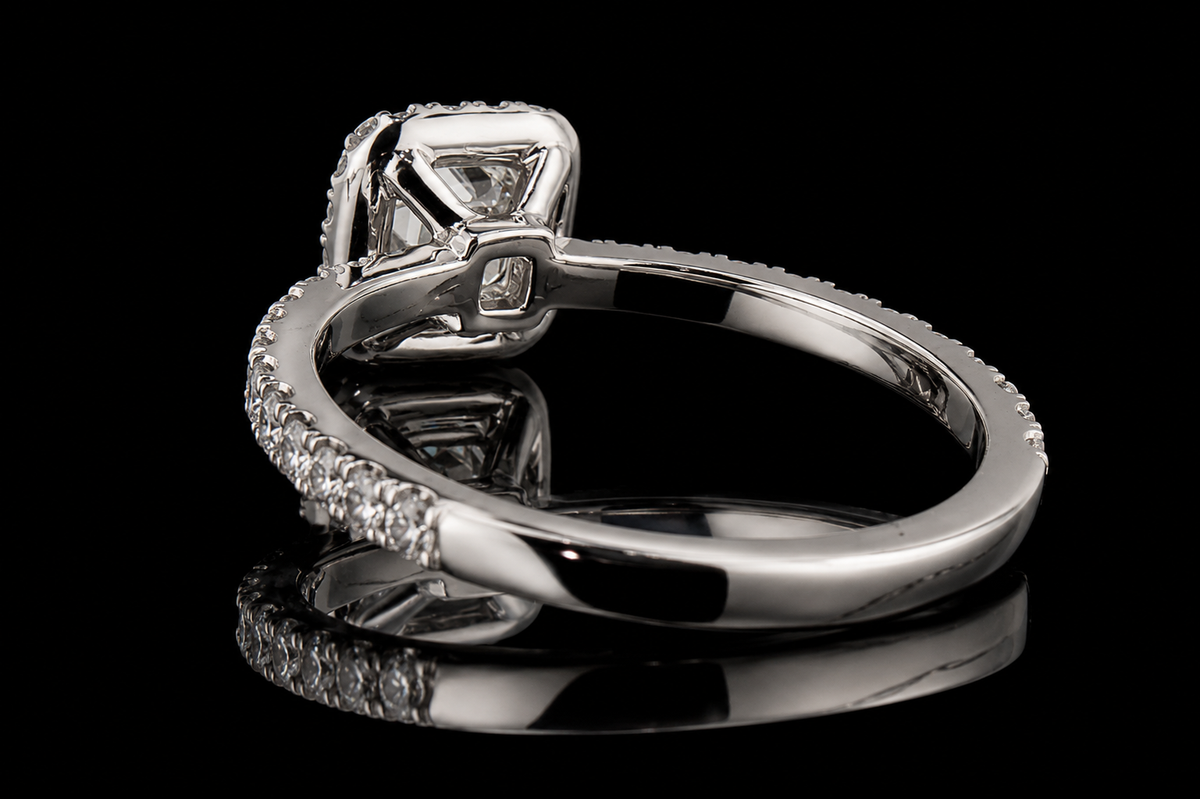 Asscher Cut Diamond Halo Engagement Ring (331)