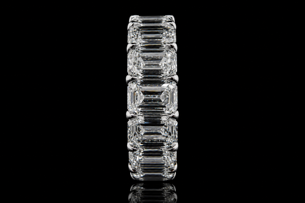 Emerald-Cut Diamond Eternity Band (band043)