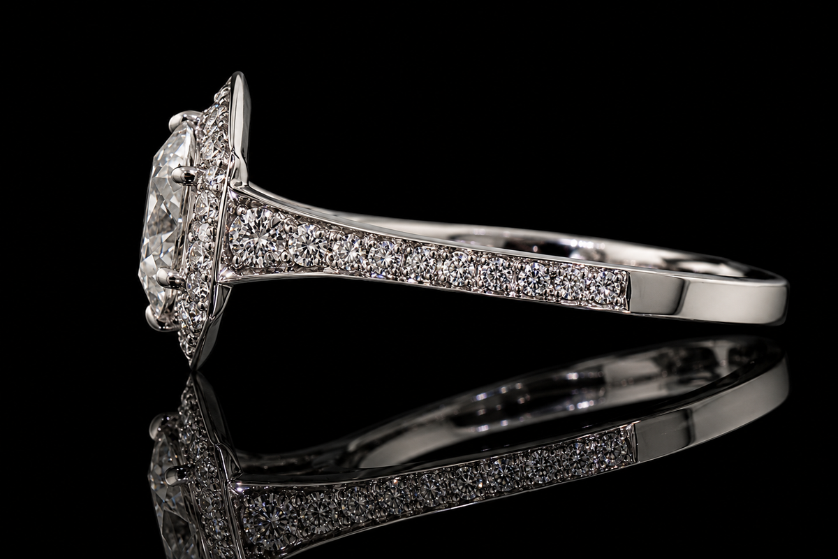 Round Brilliant Diamond Hexagon Halo Engagement Ring (eng039)
