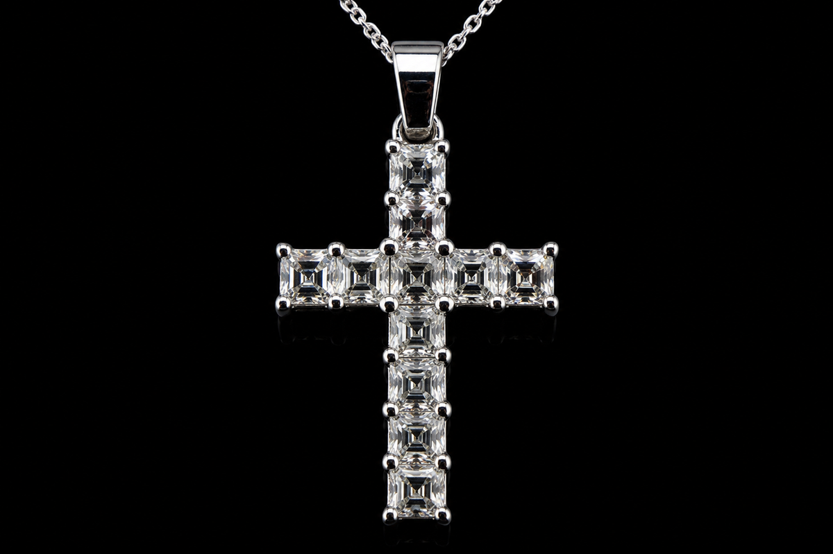 14K White Gold Asscher Cut Diamond Cross Pendant (pend030)