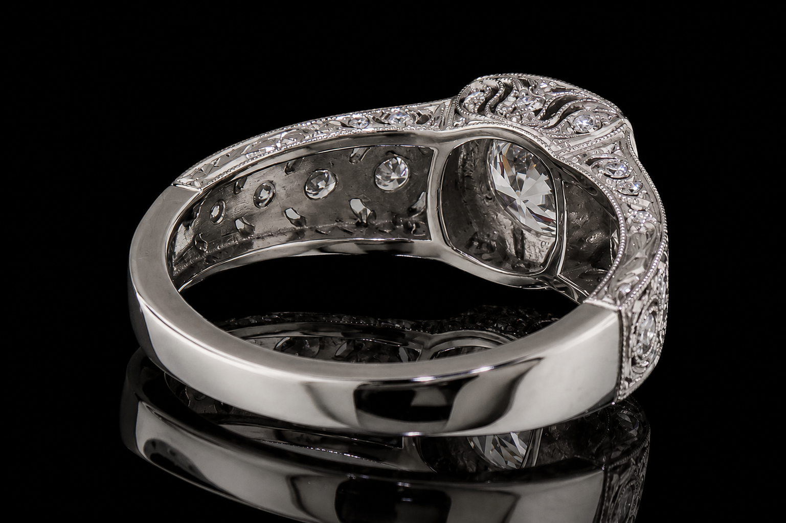 Vintage Halo Diamond Engagement Ring (eng417)