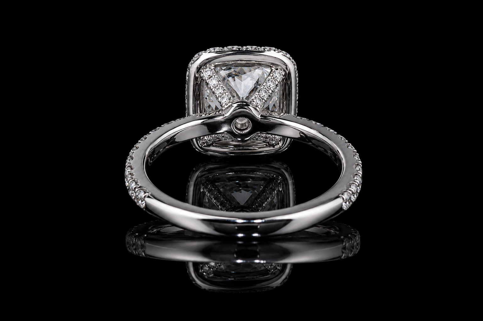 Cushion Cut Diamond Halo Ring with Pavé Band (eng548)