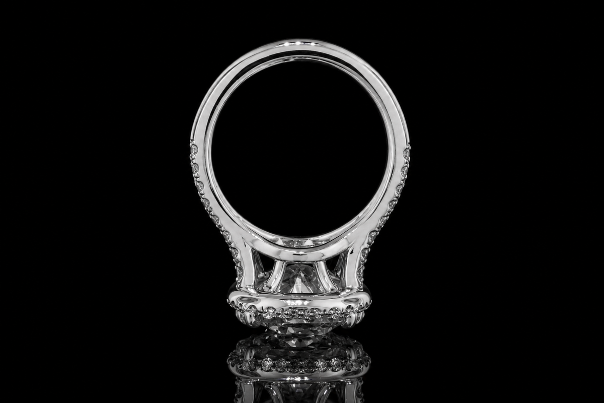 Pear Shaped Diamond Halo Ring with Split Pavé Band (eng529)