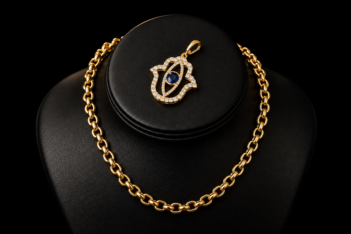 Diamond Hamsa Pendant with Blue Sapphire in Yellow Gold (pend172)