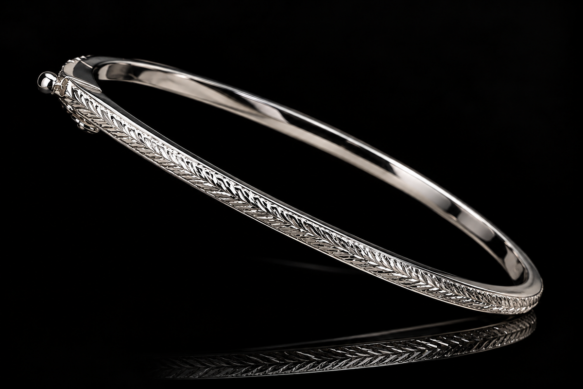 Diamond, Sapphire & Hand-Engraved Bangle (brac034)