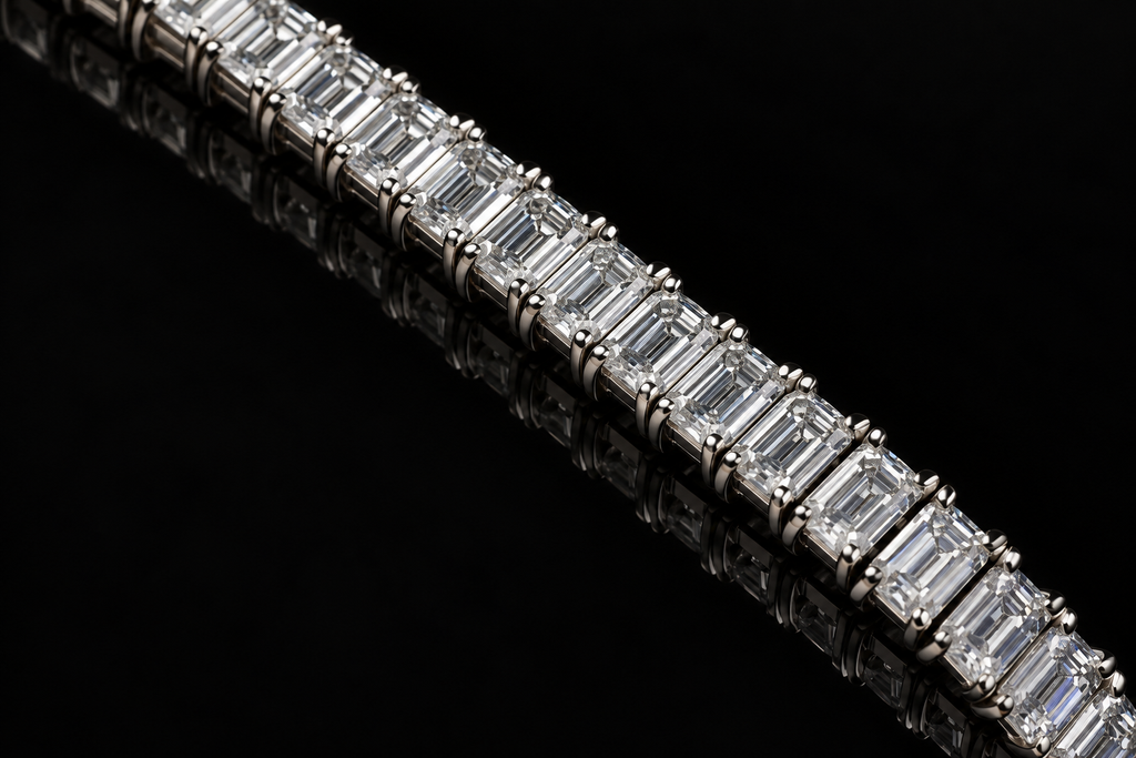 Emerald-Cut Diamond Tennis Bracelet (brac031)